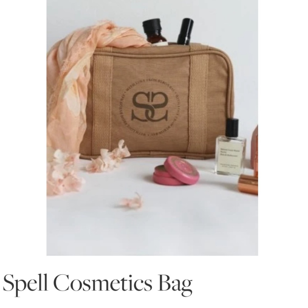 🌺Exclusive Spell Cosmetics Bag was designed as the perfect travel accessory🌺
